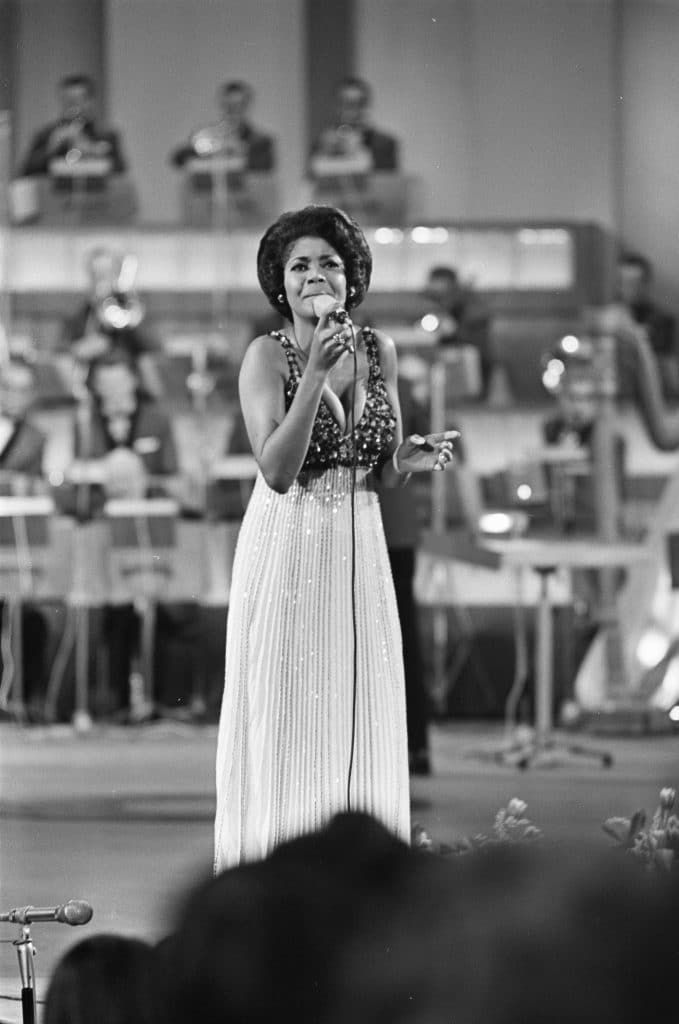 Best Nancy Wilson songs article, featured image